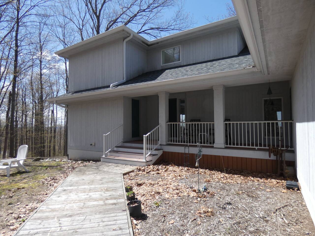 Modern Home with Great Views, bellaire, MI Bed and Breakfasts Inns