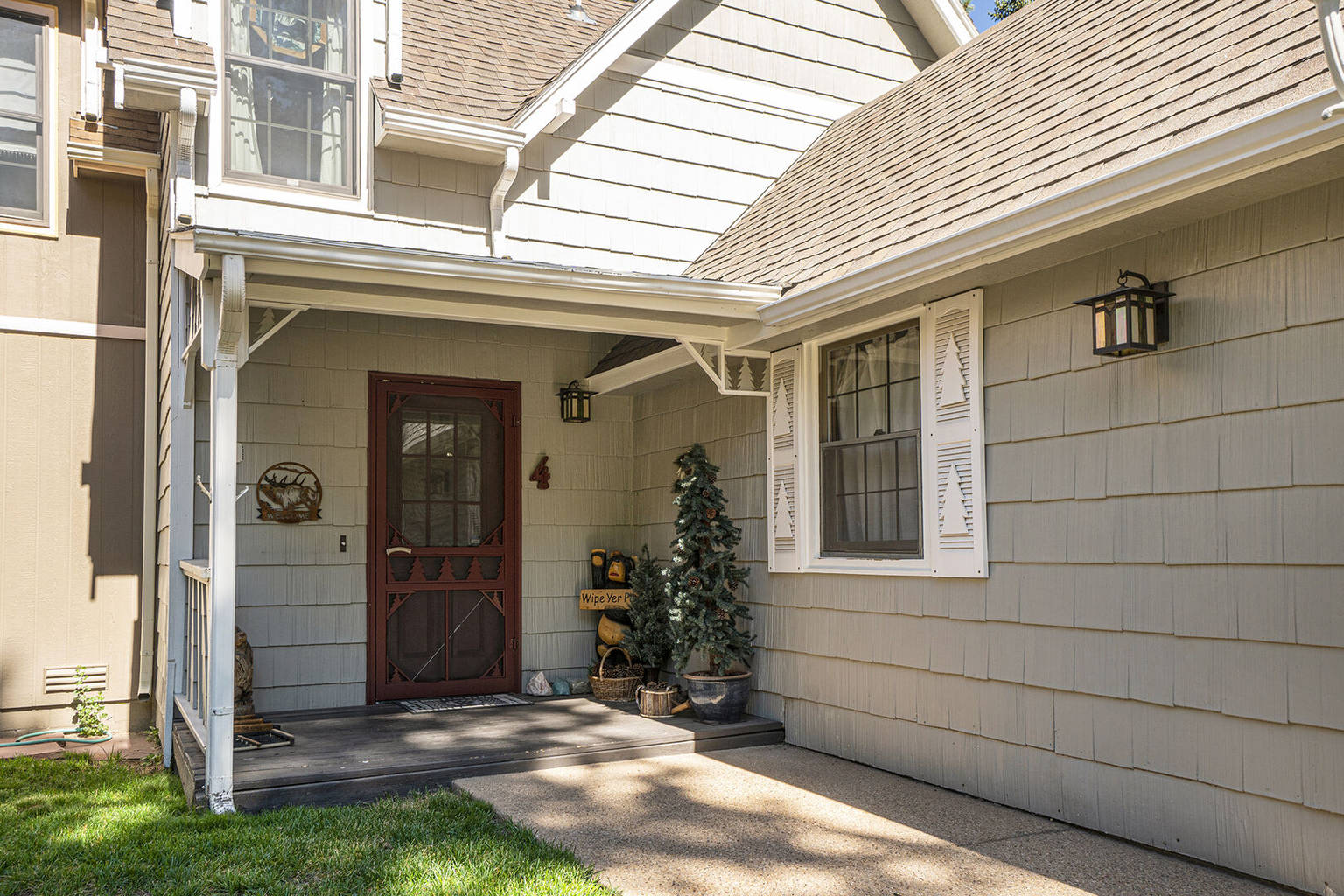 Estes Park Colorado Bed and Breakfast Inn Riverfront Escape