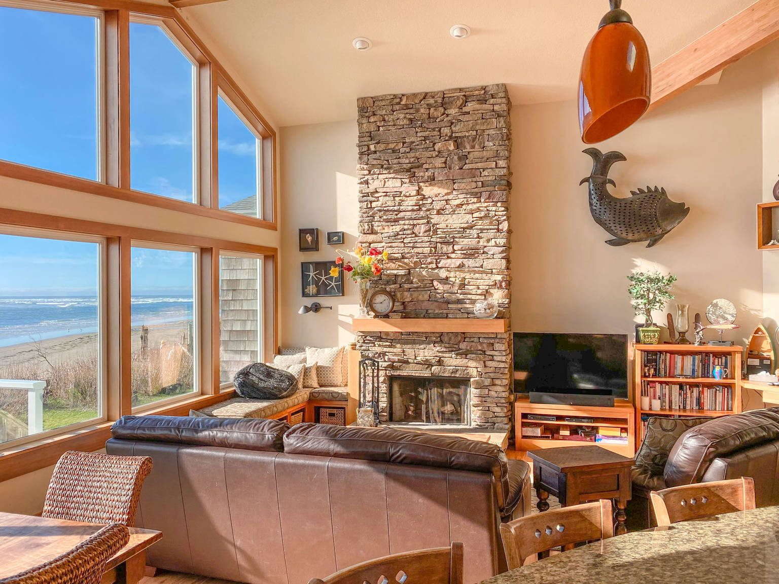 The Beachfront Haven, Tillamook, Oregon Bed and Breakfasts Inns