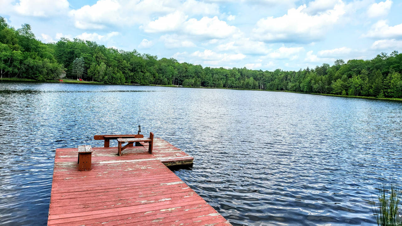 The Camelot Chalet, Blakeslee, Pennsylvania Bed and Breakfasts Inns