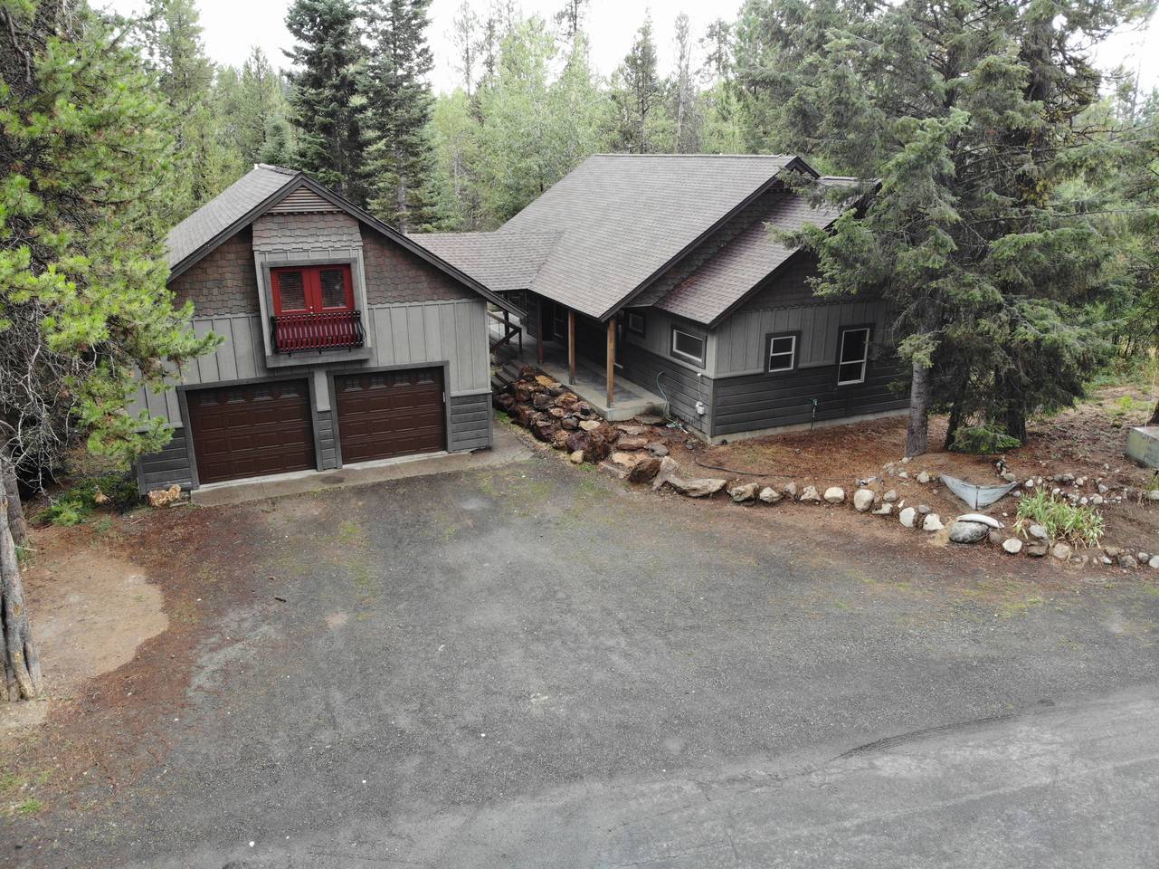 Magic McCall Cabin and Studio for Larger Groups with HOT TUB, McCall