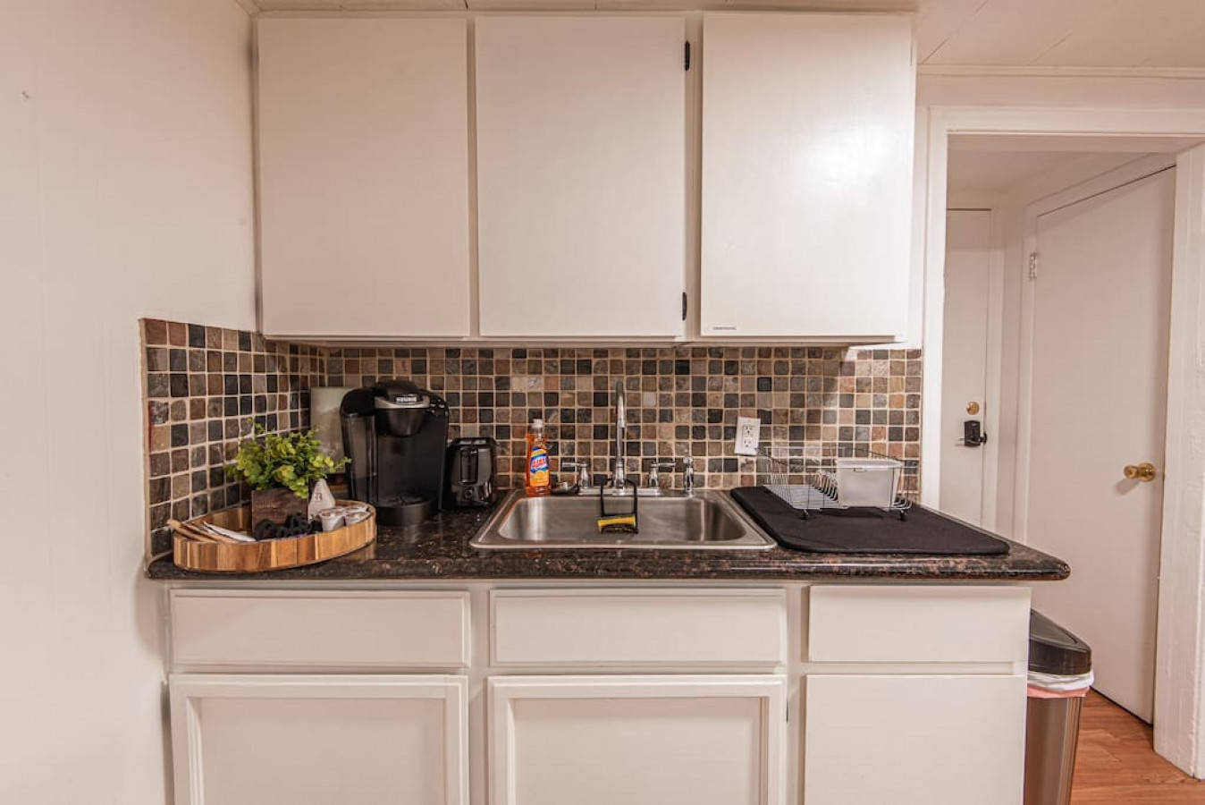 Compact Convenience Studio Bsmt Apartment, Ogden, UT Bed and Breakfasts