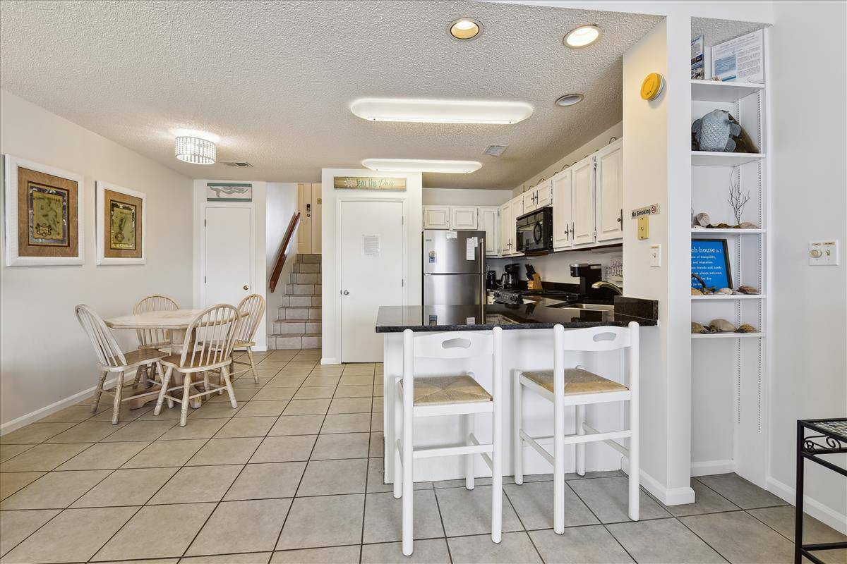 to OCEAN MILE J5!, St. Island, FL Bed and Breakfasts Inns