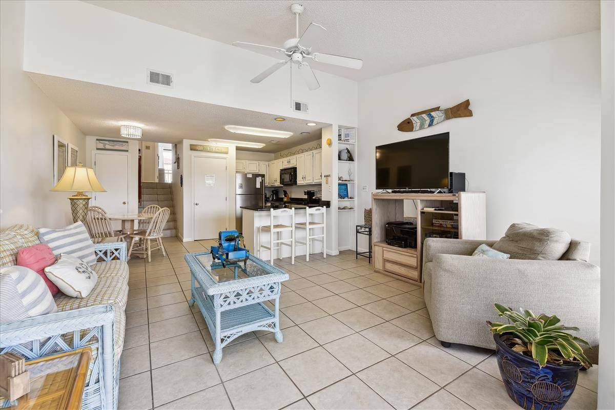 to OCEAN MILE J5!, St. Island, FL Bed and Breakfasts Inns