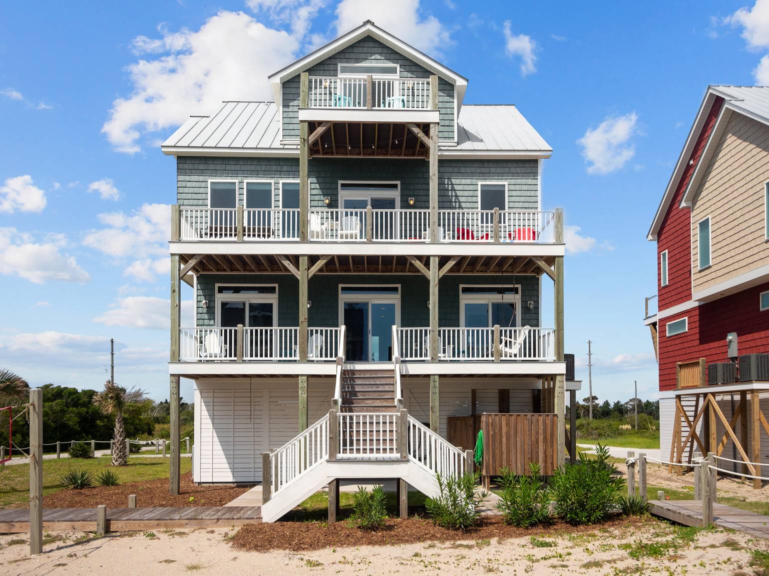 The Hapmton's Green 150, North Topsail Beach, North Carolina Bed and