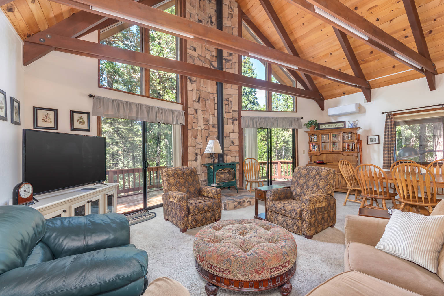 Kevko's Cabin, Arnold, California Bed and Breakfasts Inns