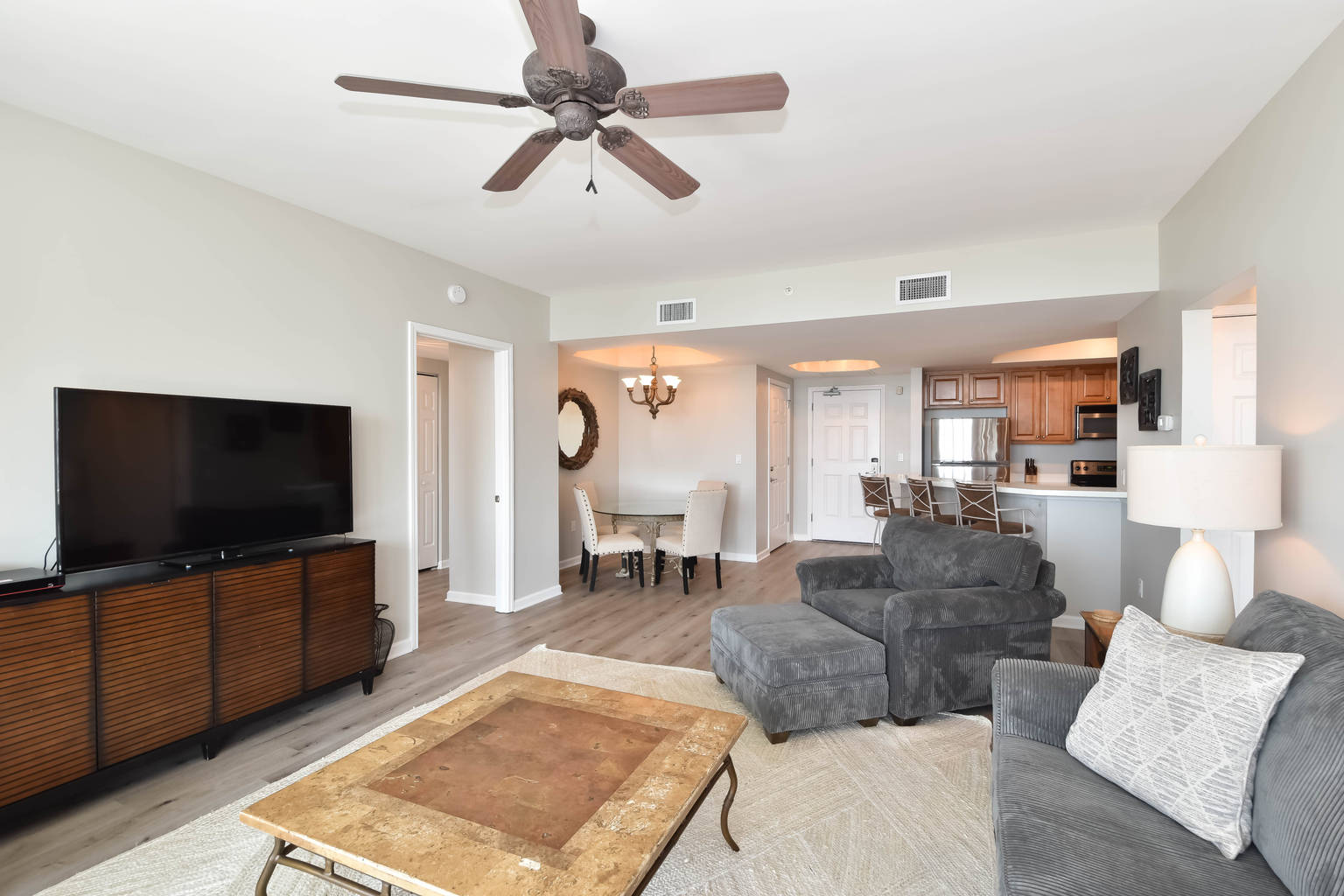 Silver Shells St. Lucia 1003, Destin, Florida Bed and Breakfasts Inns