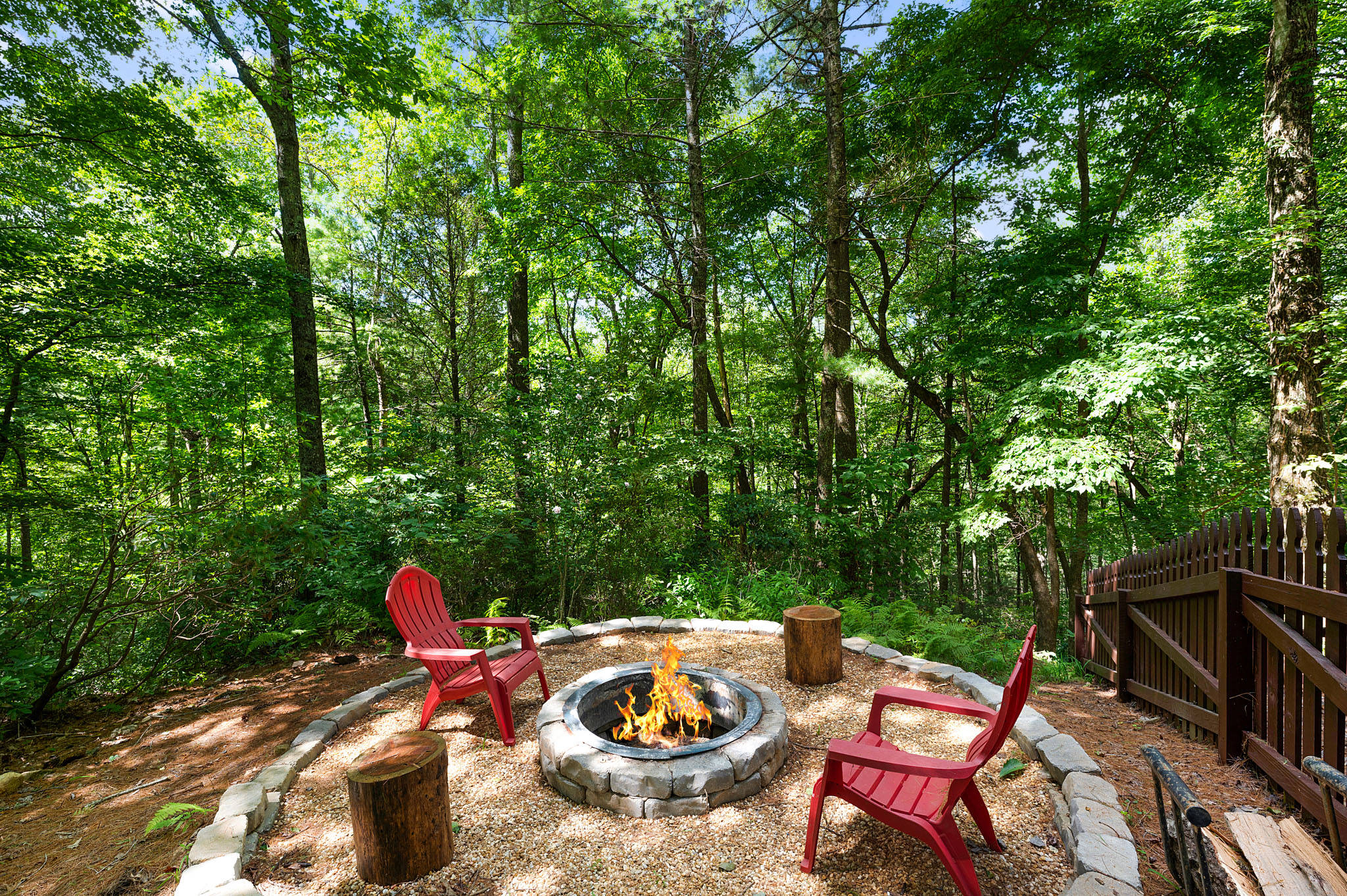 Melody Creek Cabin, Ellijay, GA Bed And Breakfasts Inns