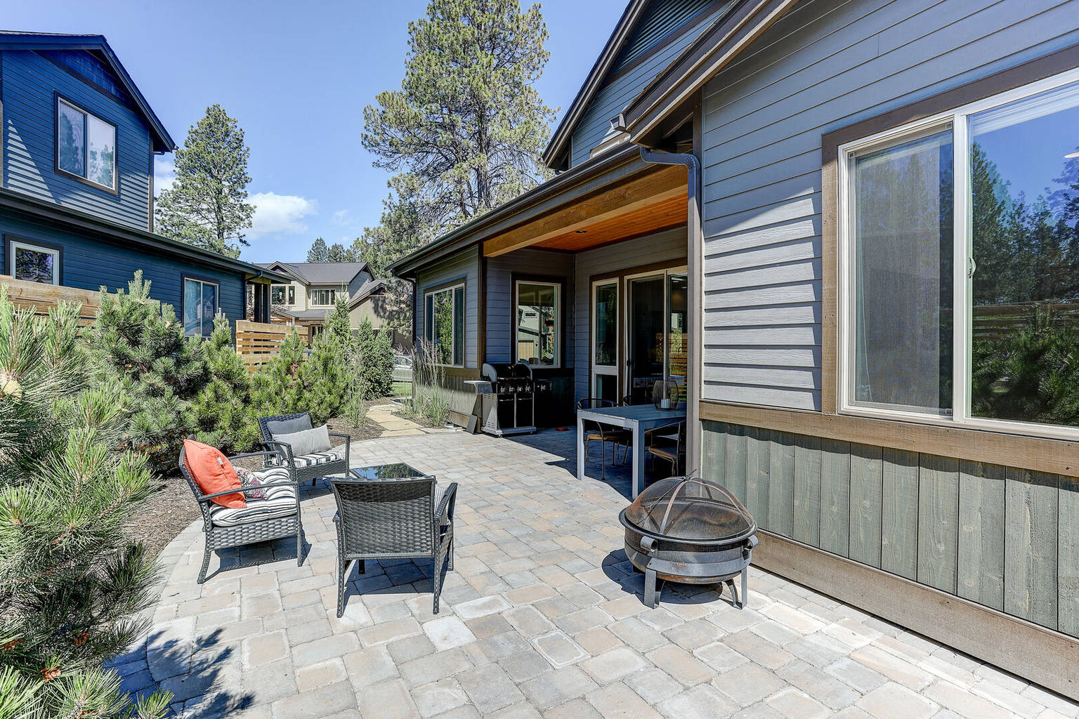 Outback, Bend, Oregon Bed and Breakfasts Inns