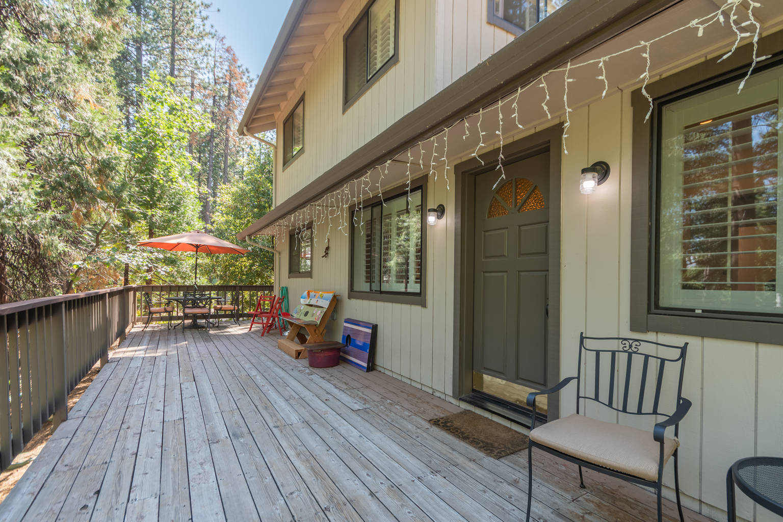 Huckleberry House, Arnold, CA Bed and Breakfasts Inns