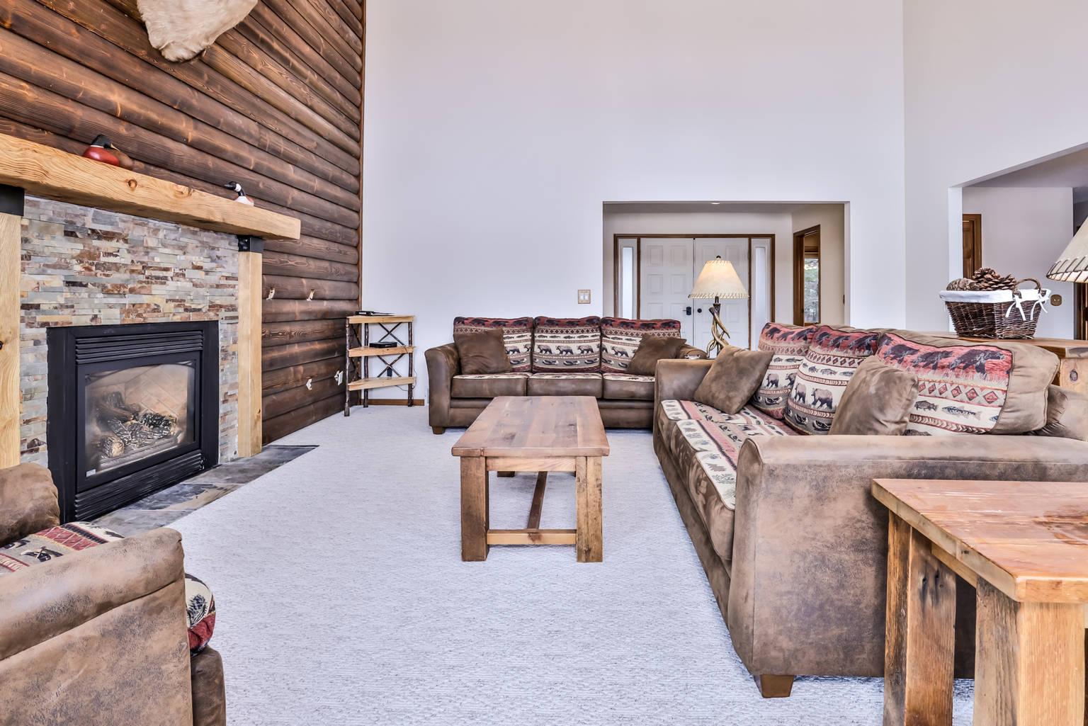 Pickerel Point Executive Home Hiller Vacation Homes, St. Germain, WI