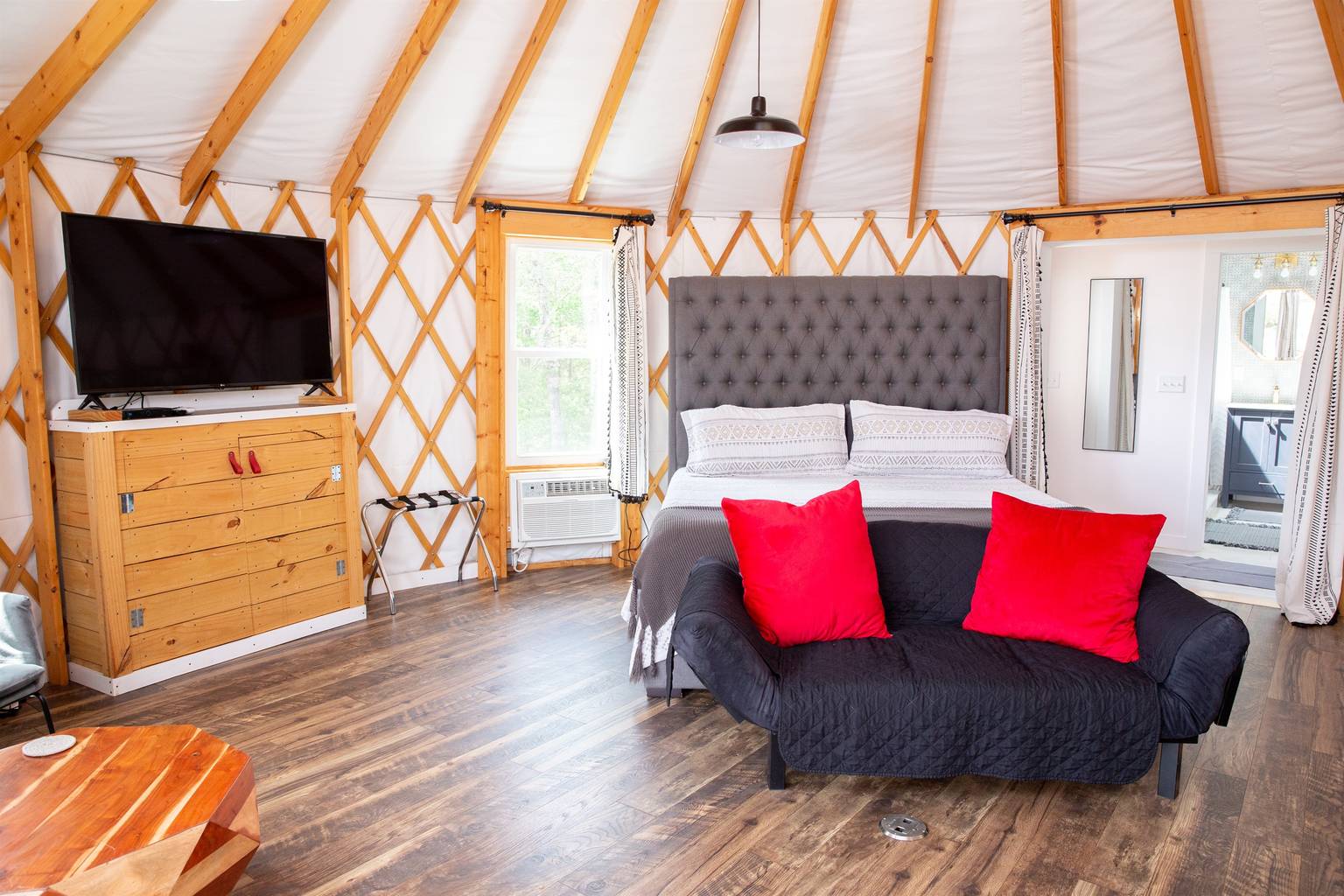 Glamping Yurt, Mill Spring, North Carolina Bed and Breakfasts Inns