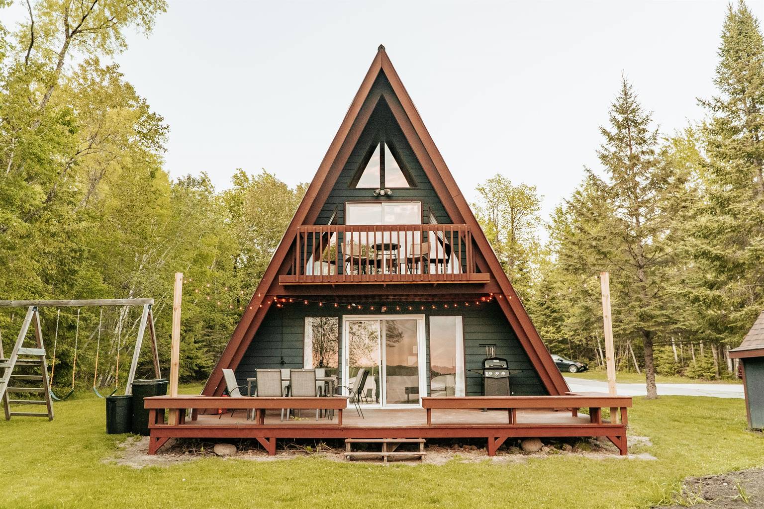 The Aframe on Bass Lake, Grand Rapids, MN Bed and Breakfasts Inns