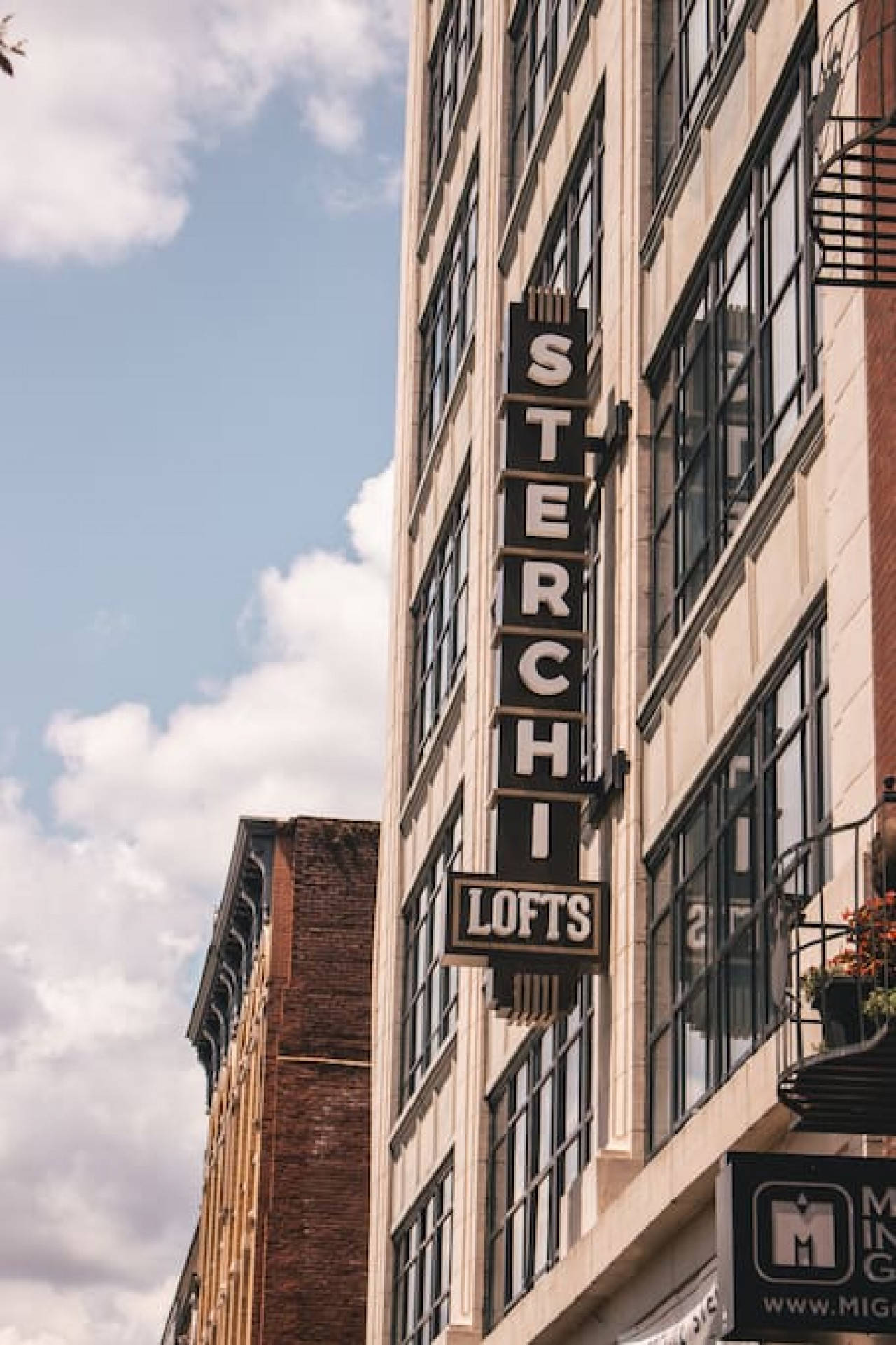 Urban Loft ≫ Corner of Downtown & Old City ≪, Knoxville, TN Bed and