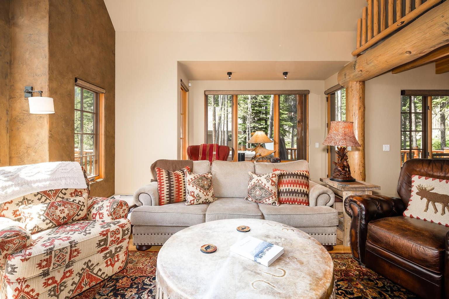 4 Full Moon, Big Sky, MT Bed and Breakfasts Inns