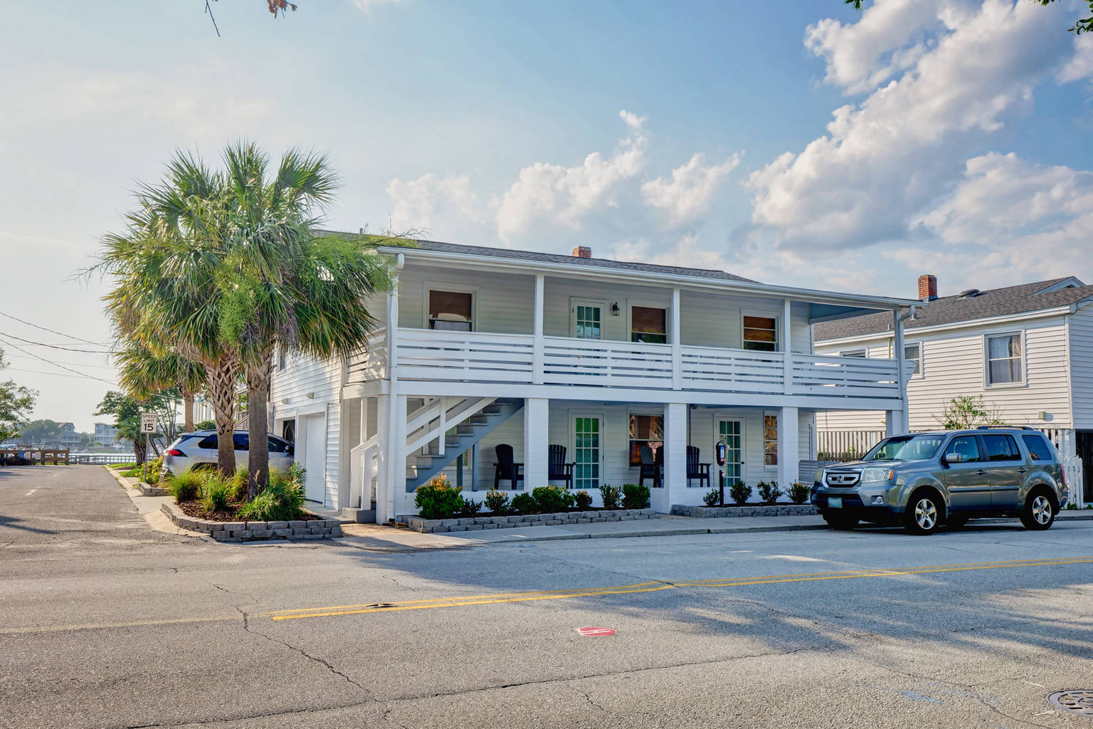 Cottage on the Loop, Wrightsville Beach, NC Bed and Breakfasts Inns