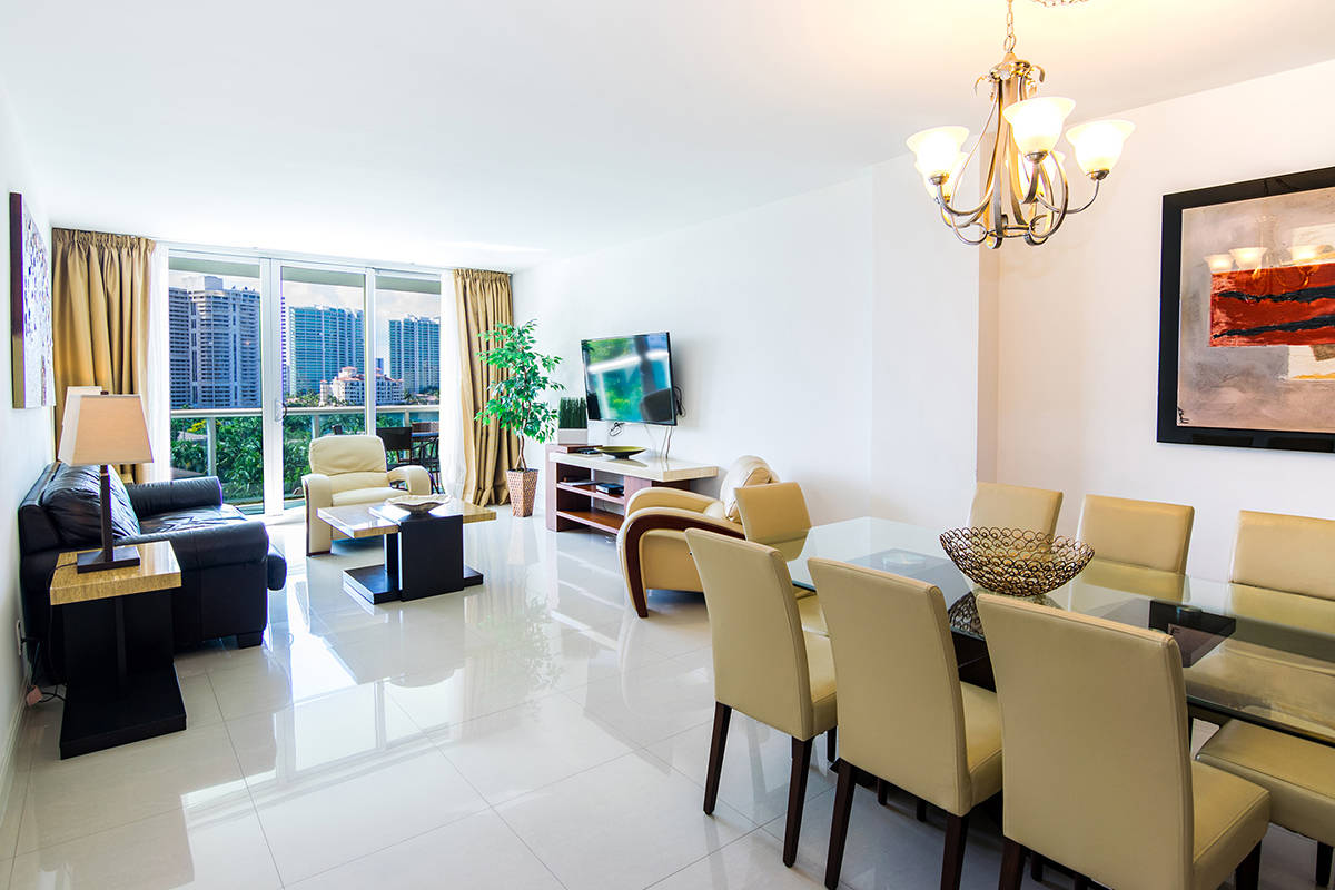 Sunny Isles Beach. Vacation Rental