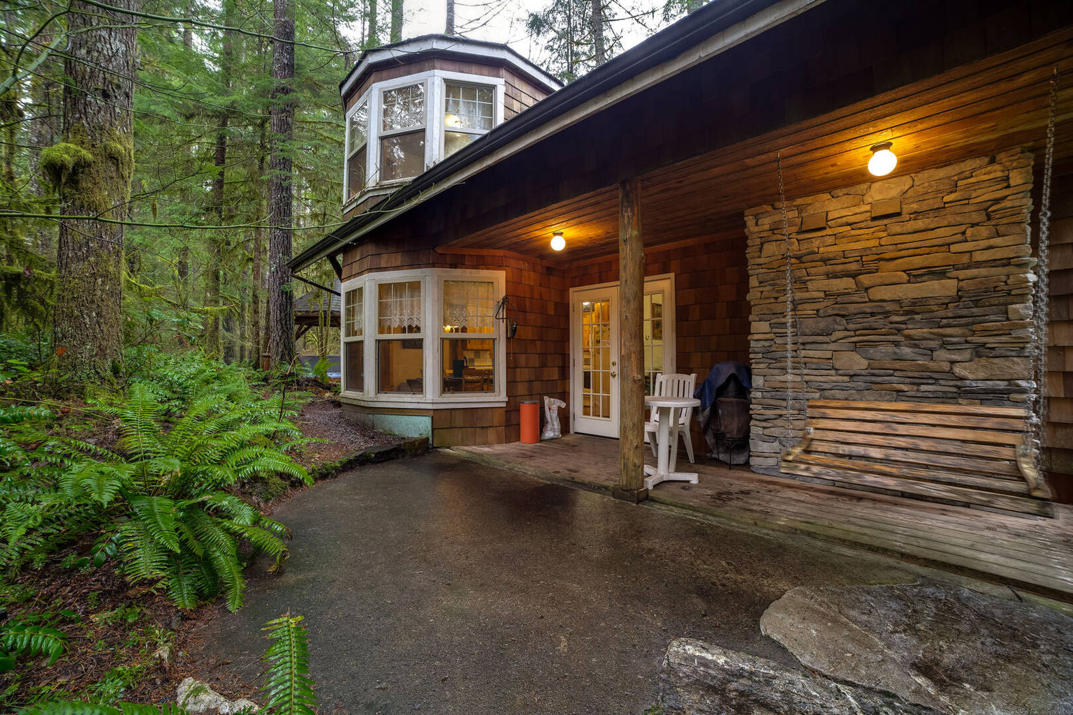 Glacier Vacation Rental