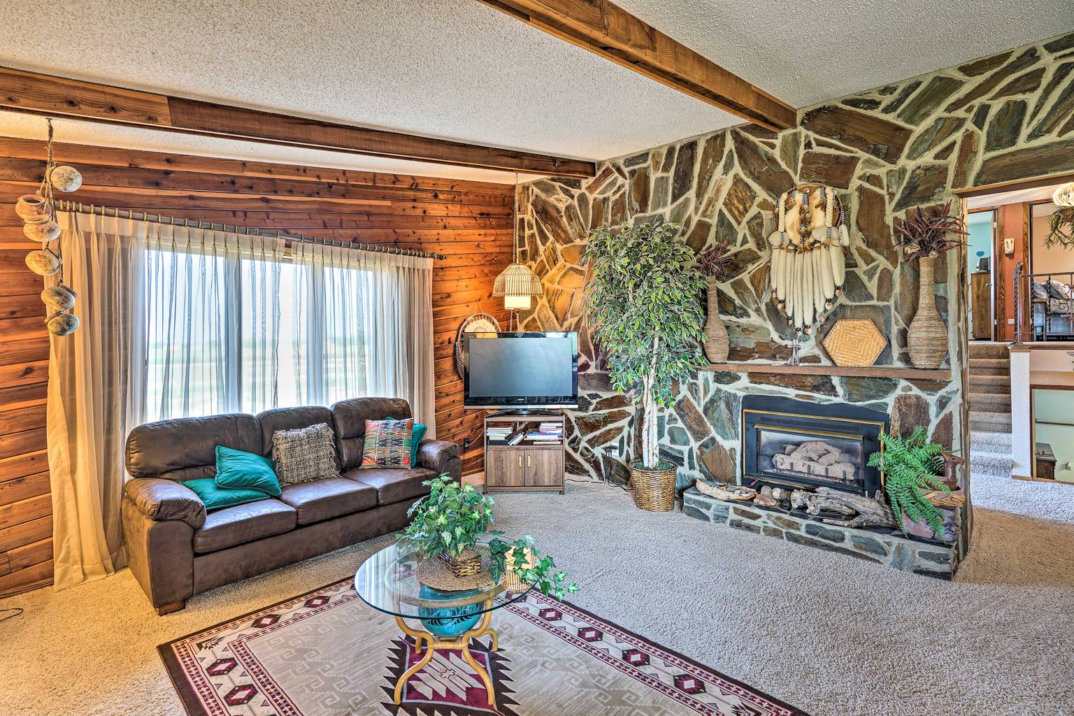 Hazen Vacation Rental