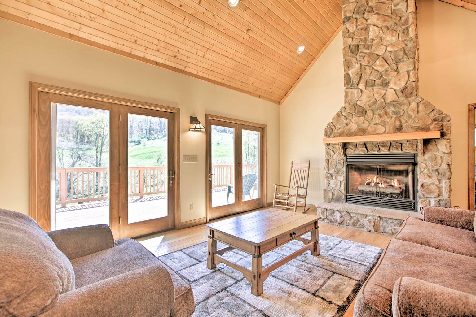 Snowshoe Vacation Rental