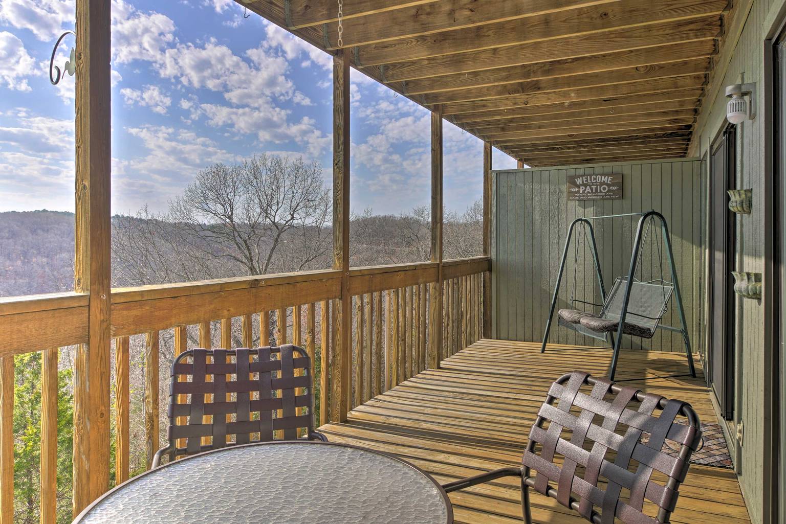 Reeds Spring Vacation Rental