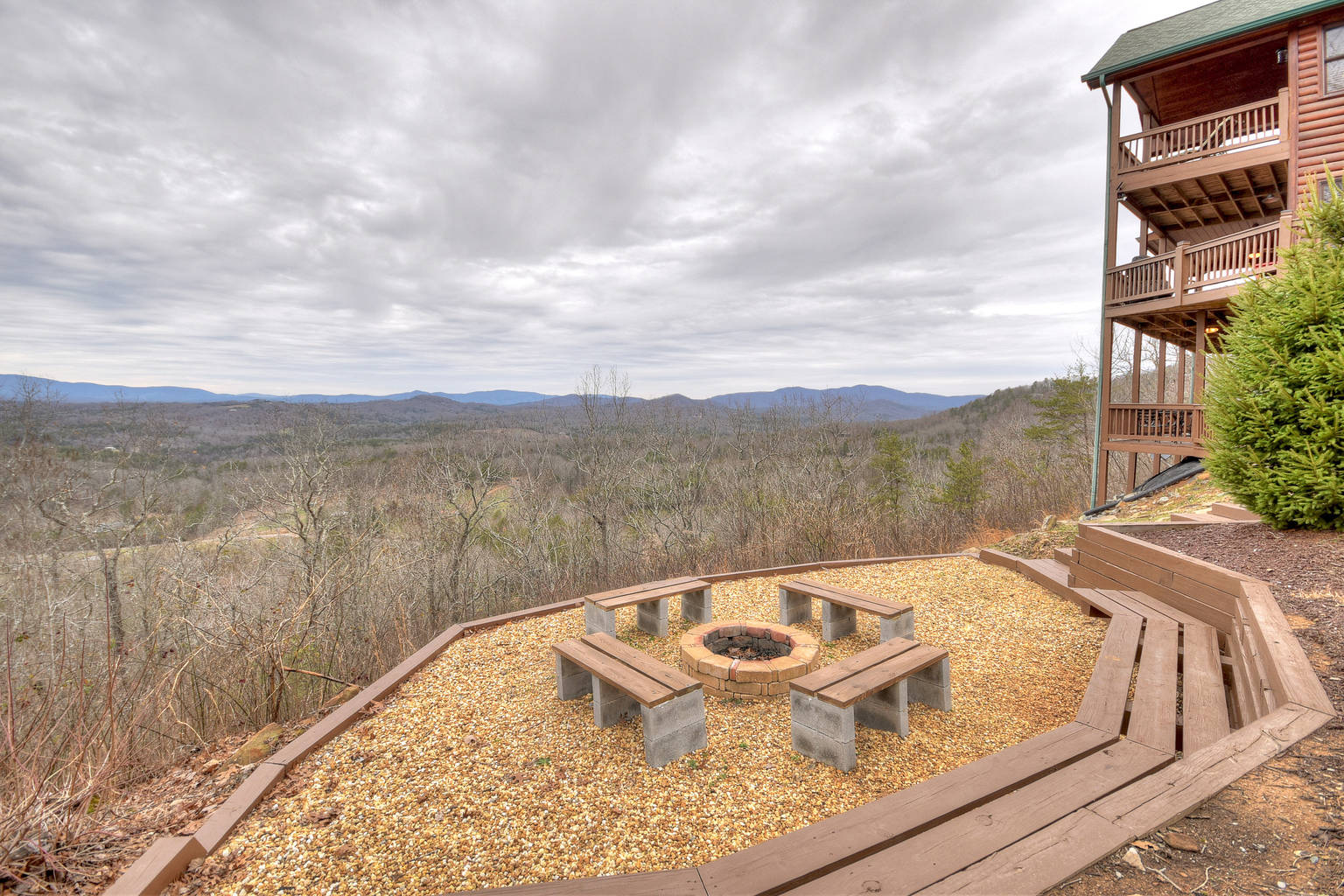 Mineral Bluff Vacation Rental