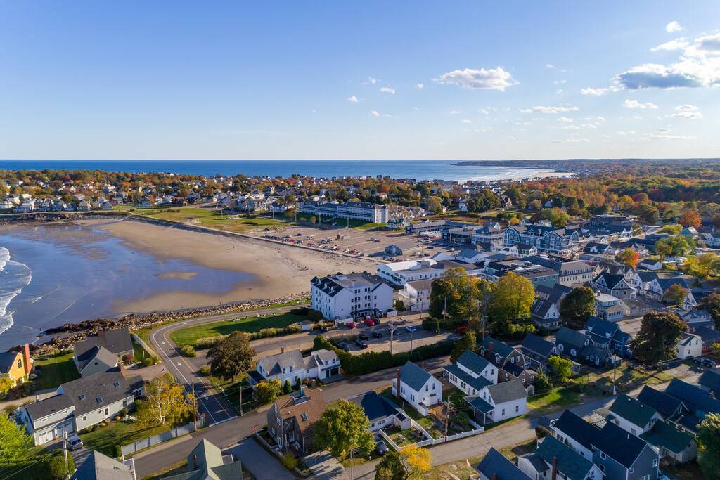 Short Sands Beach  Vacation Rental