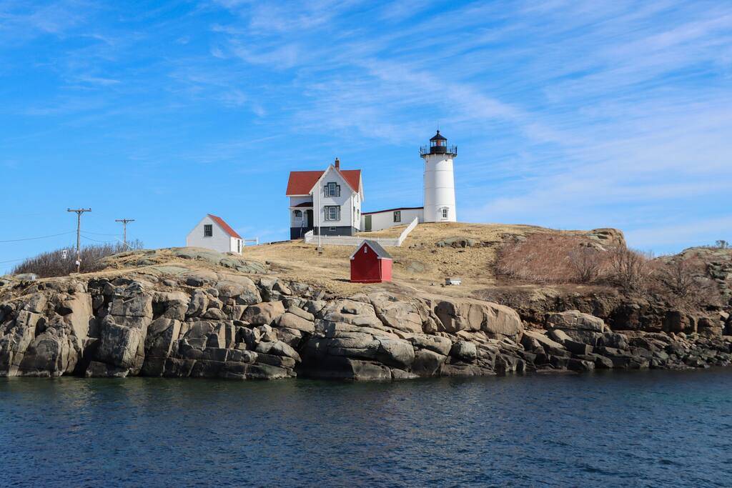 Nubble Peninsula Vacation Rental