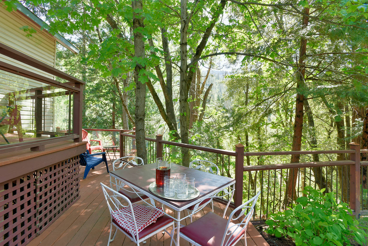 Dunsmuir Vacation Rental