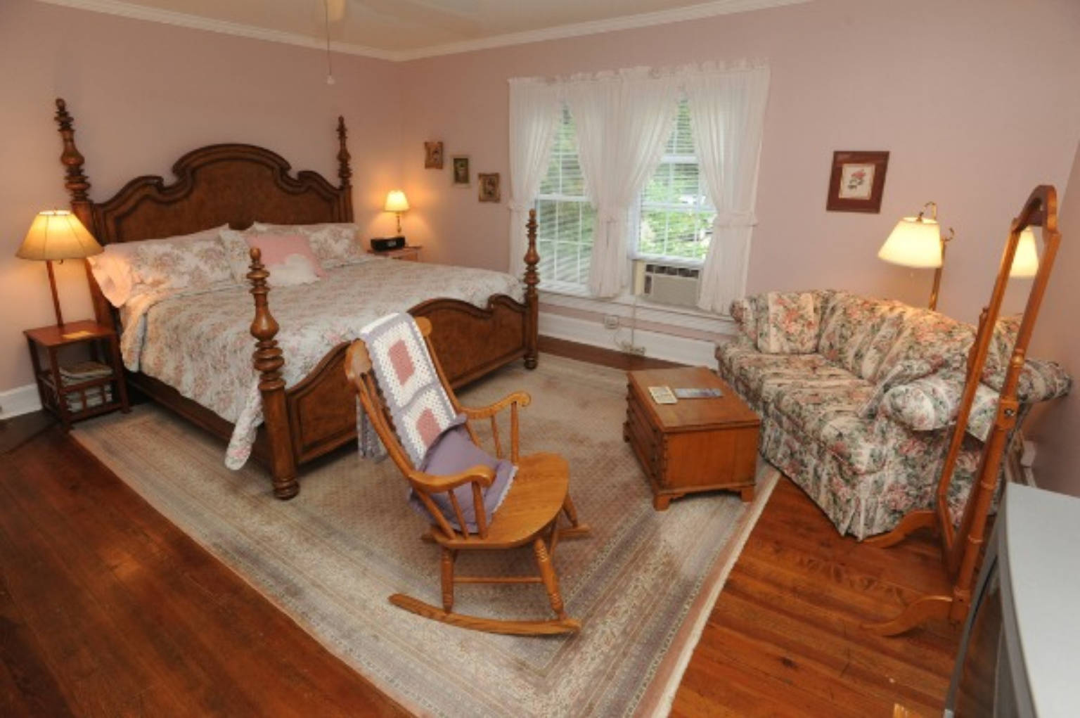 Weaverville Vacation Rental