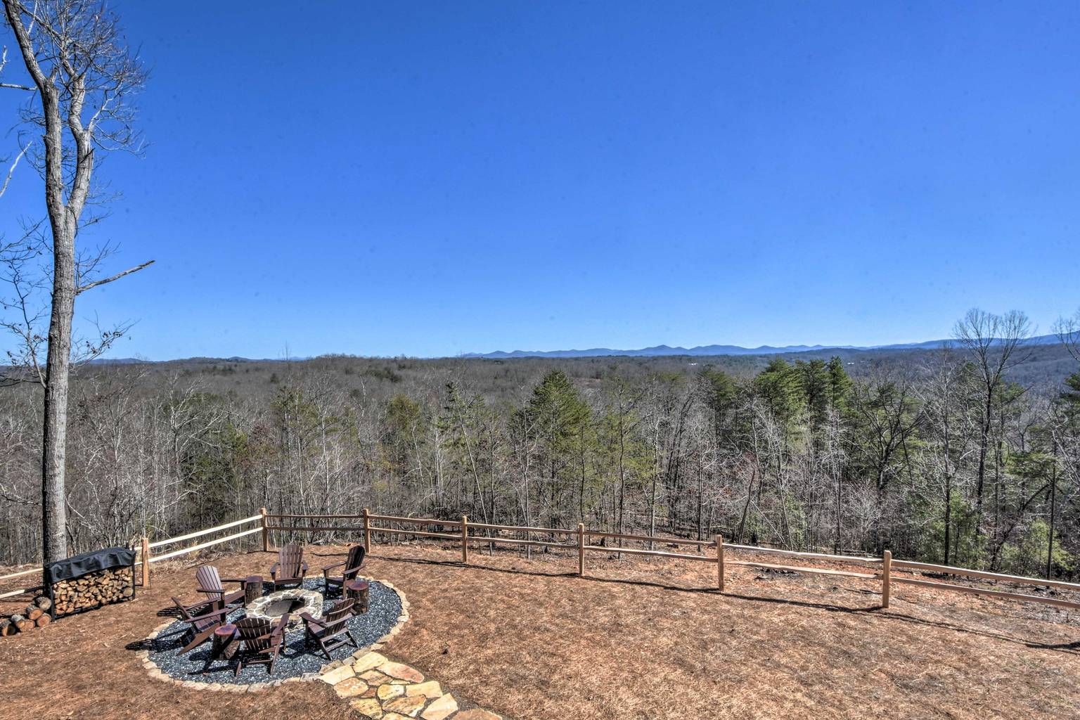 Mineral Bluff Vacation Rental