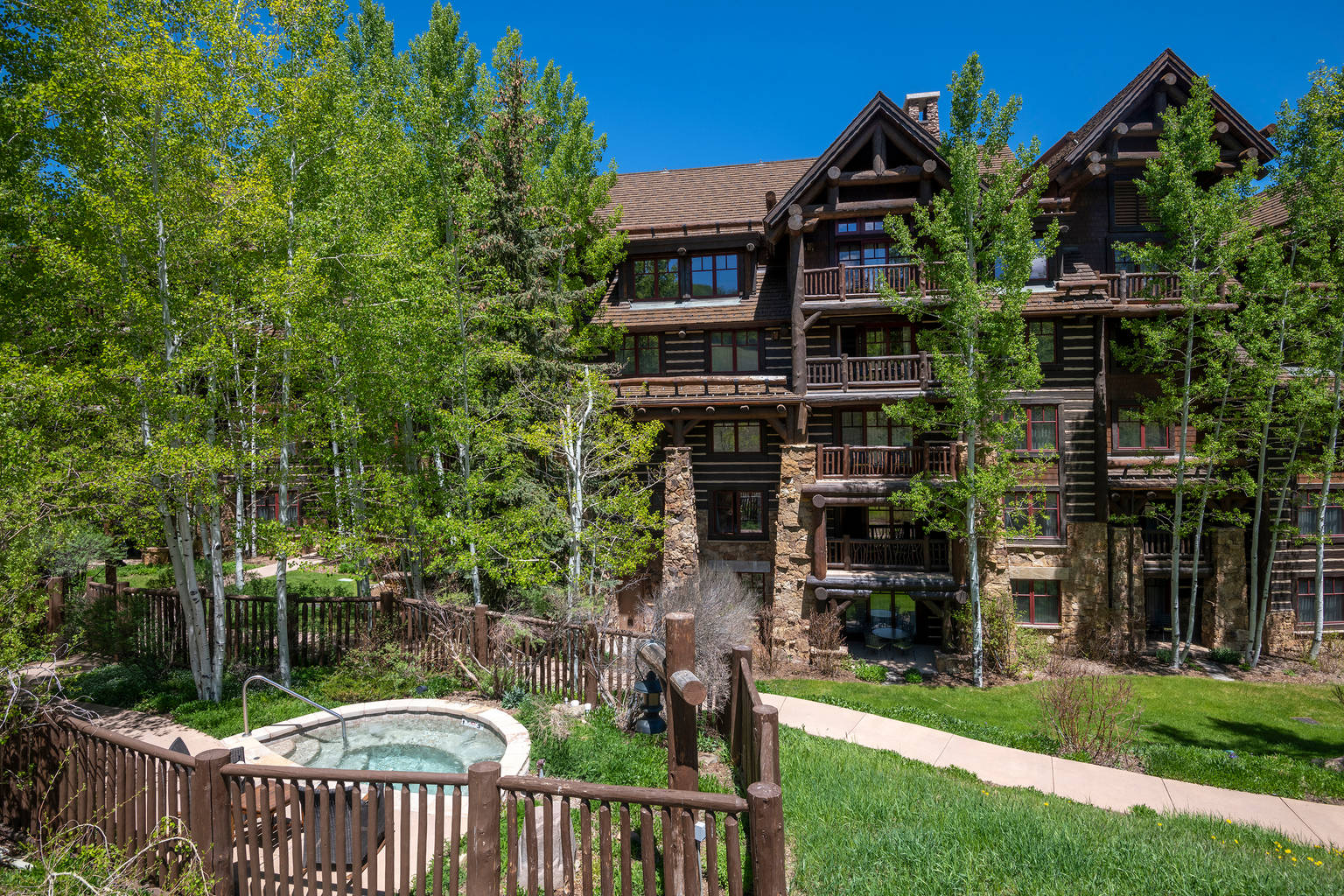 Bacelor Gulch Vacation Rental