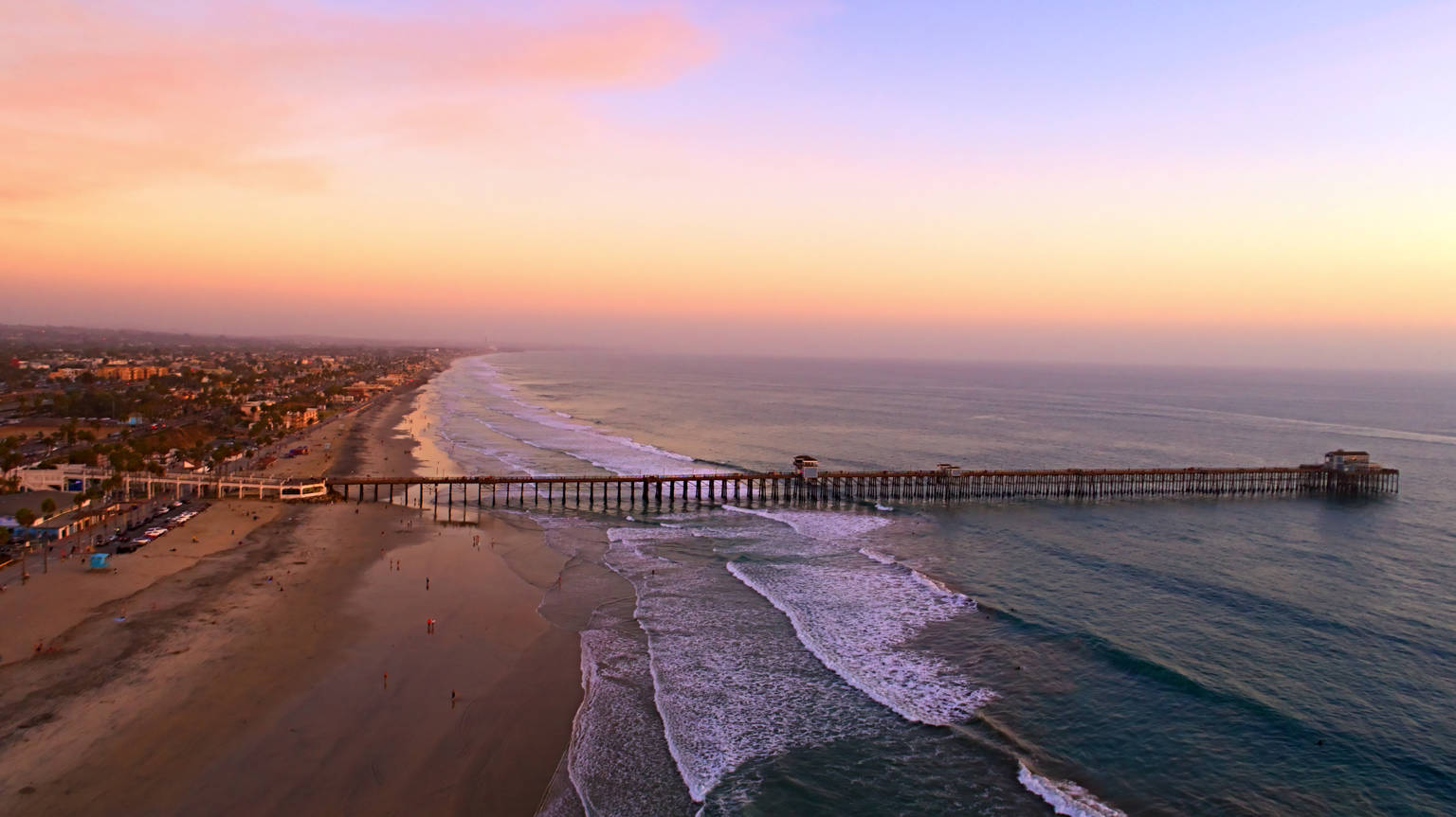 Oceanside, California Vacation Rentals: Condos, Houses, & Beachfront Stays