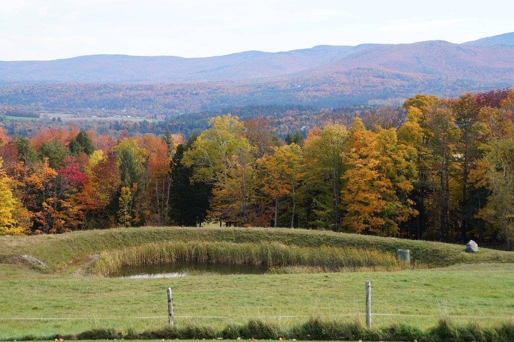 Stowe, Vermont Vacation Rentals: Condos, Chalets, Lodges, Houses, & More